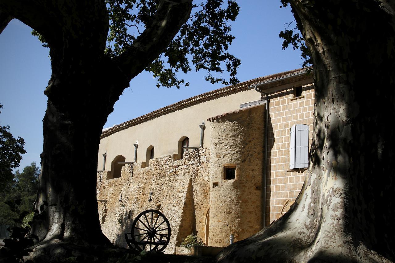 Le Relais Du Grand Logis Hotel Mirabeau  Bagian luar foto