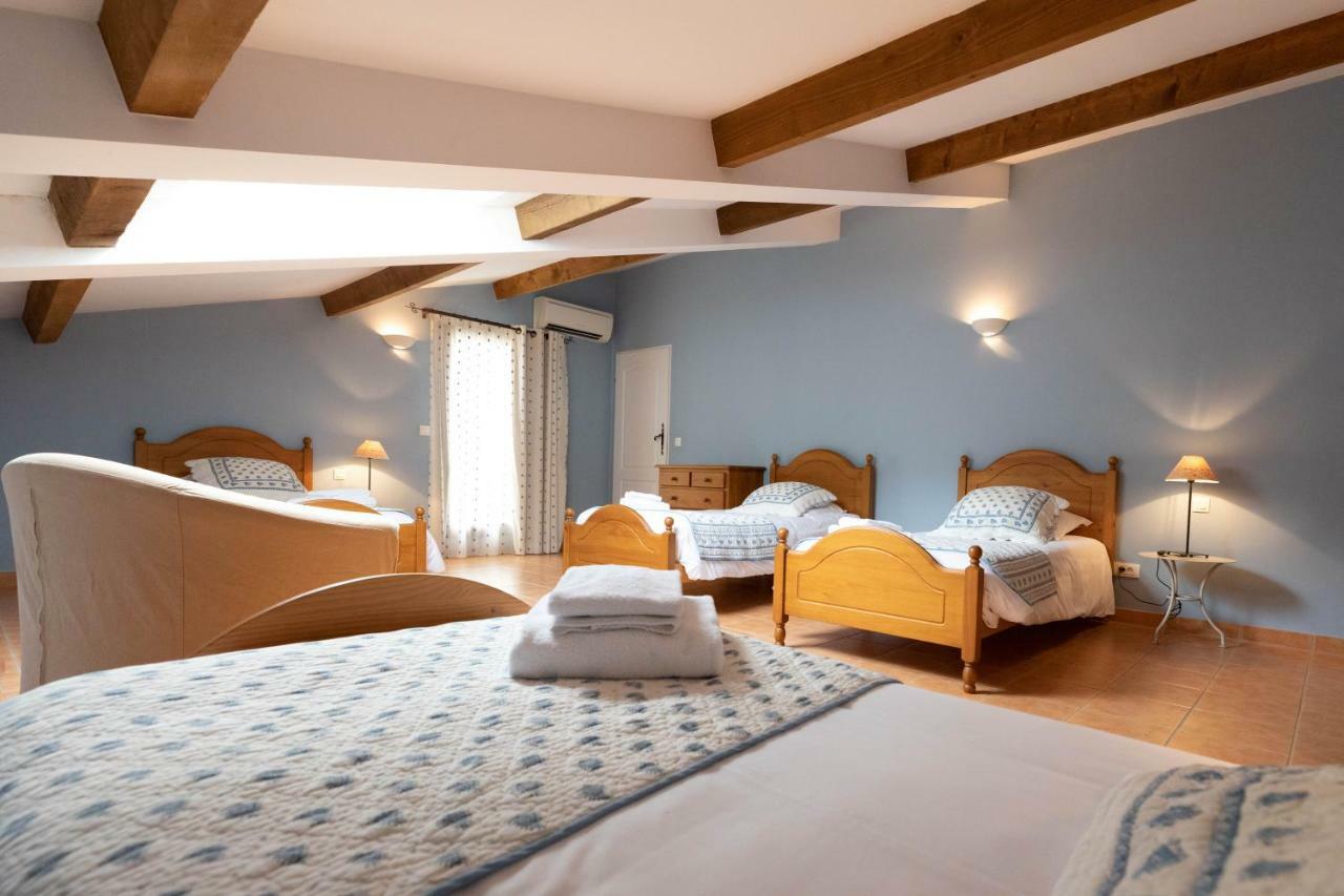 Le Relais Du Grand Logis Hotel Mirabeau  Bagian luar foto